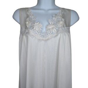 Vintage Knee Length Nightgown Womens S White Nylon Embroidery Sleeveless